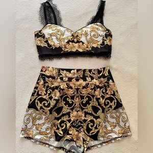 Elegant Black and Gold Floral Set